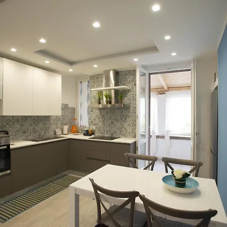Apartment Roberto House *